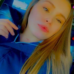 Meet your Posher, Jennie